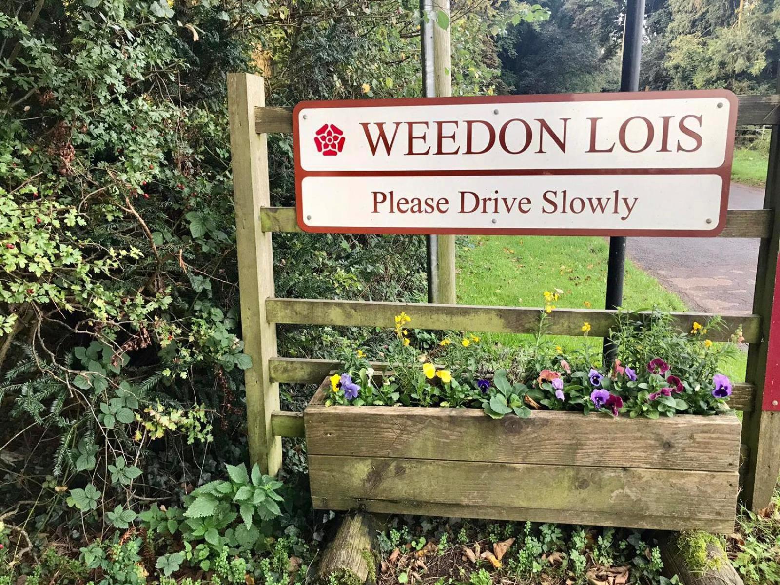 Beautiful Shepherd'S Hut - Lois Weedon Weston  Zewnętrze zdjęcie